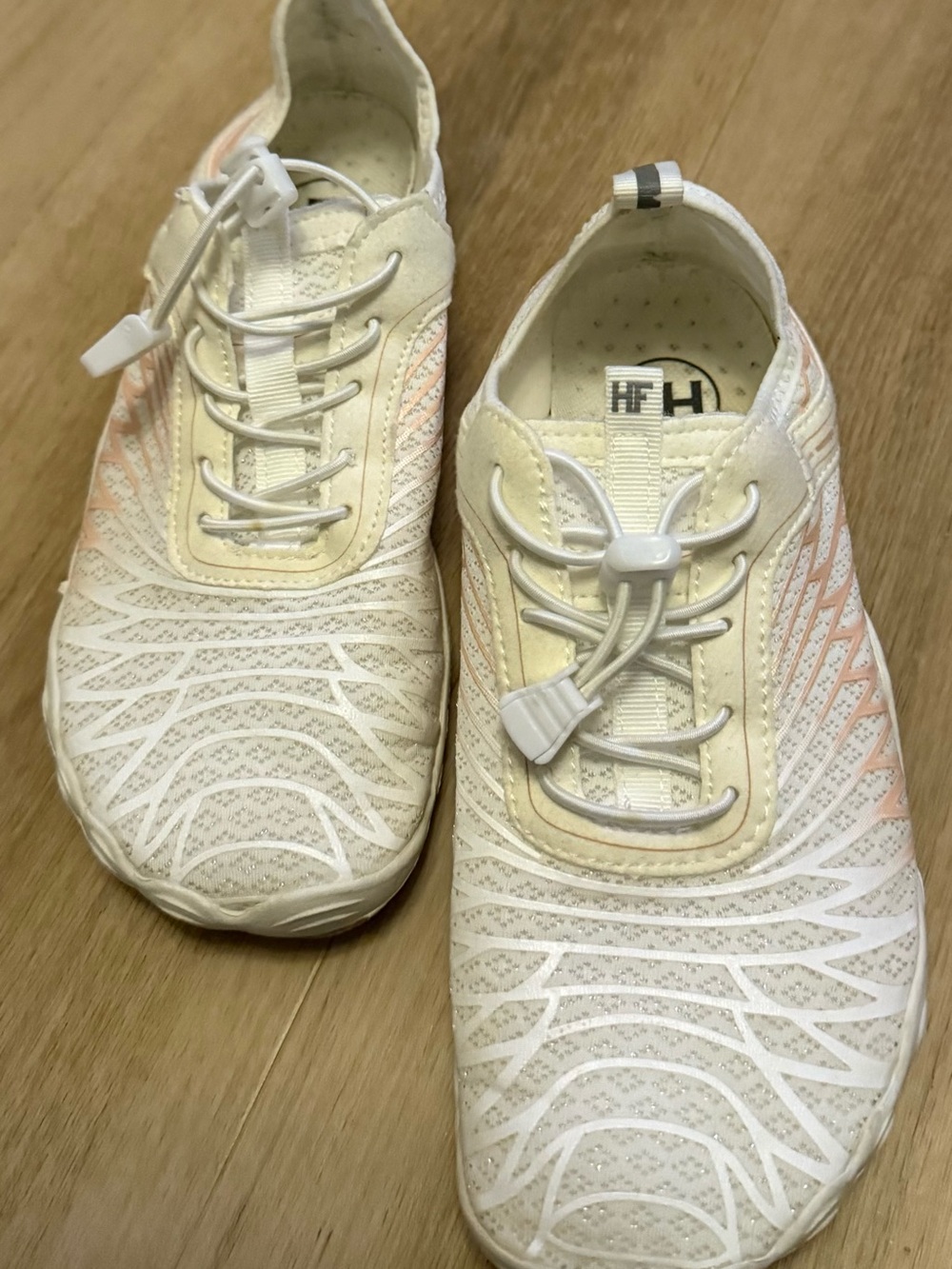 Women’s Athletic Slip-On Sneakers - White & Light Pink